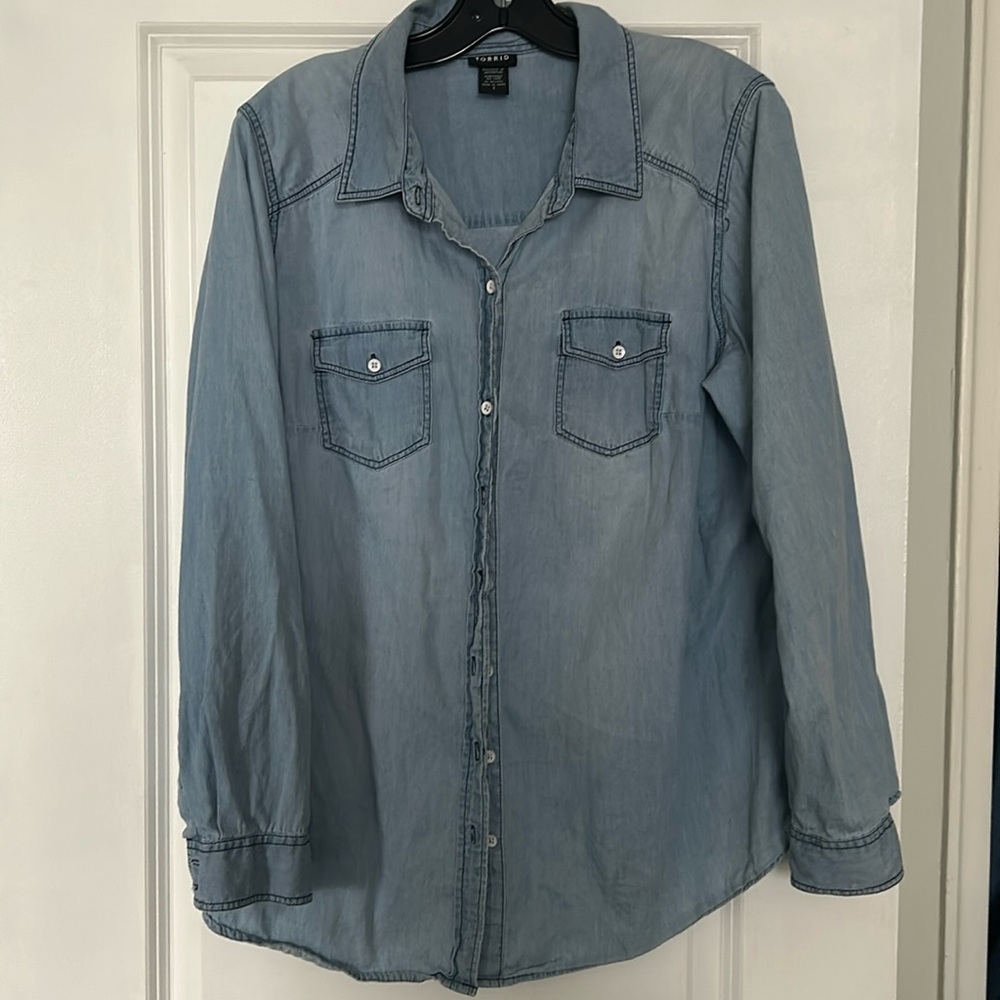 Torrid Women Denim Button Down Shirt Plus Size 1